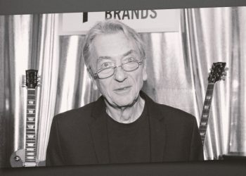 Richard Tandy, Keyboardist for Electric Light Orchestra, Dies at 76