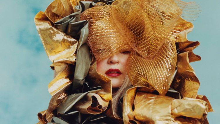 Sia’s ‘Reasonable Woman’ Review