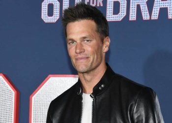 Tom Brady Takes a Shot at Ye’s Parenting Skills While Roasting Kim Kardashian: Watch