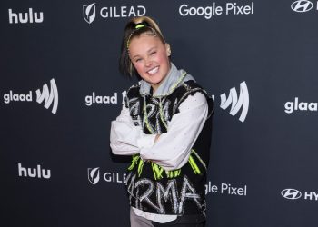 JoJo Siwa Is Amped in Teaser For ‘Choose Ur Fighter’ Single: ‘Ready or Not… Here It Comes’
