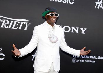 Flavor Flav Joins Forces With ‘His Favorite Restaurant’ Red Lobster for Crabfest Ad