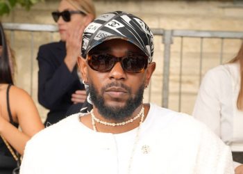 Kendrick Lamar Gives Surprise Commencement Address at Compton College