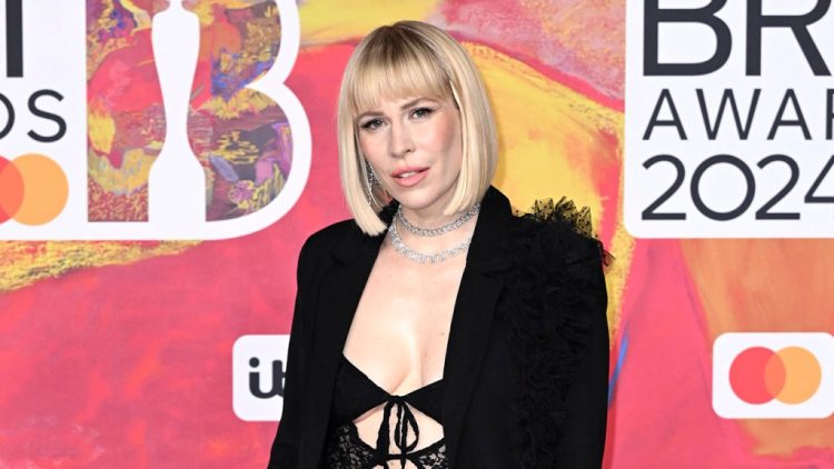 Natasha Bedingfield on the Impact of Fame: “That Culture Keeps You Well-Behaved”