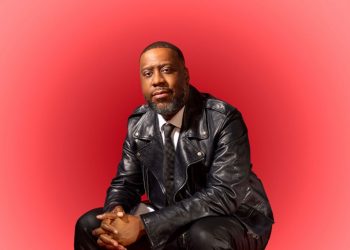 Robert Glasper Wants Music Fans to ‘Let Go’ With New Apple Music Partnership
