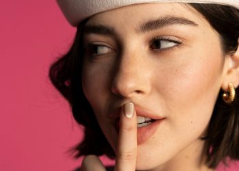 Gracie Abrams Takes Her Sad-Girl Pop to the Next Level