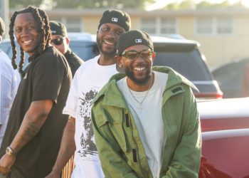 Kendrick Lamar Films Video for Drake Diss Track ‘Not Like Us’ in Compton