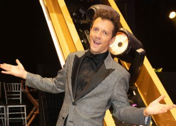 Jason Mraz Begged Friends to Stop Voting For Him on ‘Dancing With the Stars’ Because He Missed His Cat