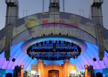 Hollywood Bowl Cancels Sunday Night’s Vance Joy Concert Due to a Power Outage