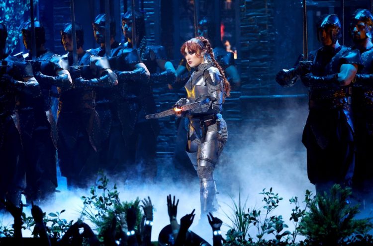 Cyndi Lauper Is All About Chappell Roan’s ‘Performance Art’ Style: ‘You Know I Love Those Visual Things’