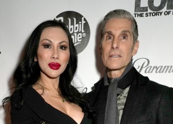 Perry Farrell’s Wife Says He Is Seeking Medical Treatment After “Physical Outburst” at Jane’s Addiction Concert