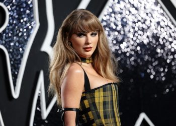 Taylor Swift Caps Off Big Week by Dropping Remix of ‘I Can Do It With a Broken Heart’: Stream It Now