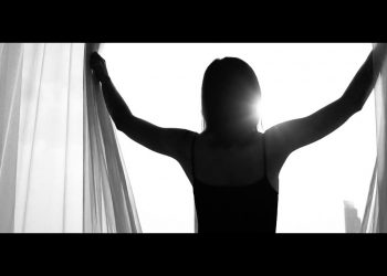 She Can Crave – Peyman Niksar – Basset Lounge