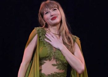 Taylor Swift Releasing Eras Tour Book and ‘Tortured Poets Department’ Anthology Vinyl/CD on Black Friday