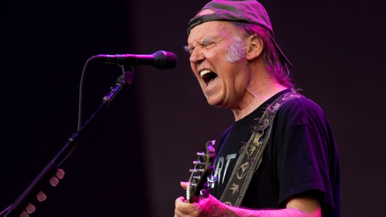 Neil Young Retracts Glastonbury Boycott, Will Now Play Fest Following “Error in Information Received”