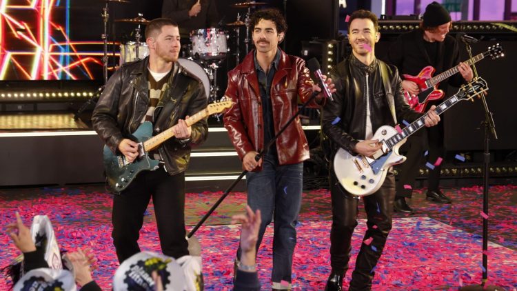 JonasCon: Jonas Brothers Celebrate 20 Years With One-Day Fan Event