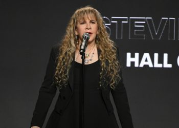 Pollstar Awards: Taylor Swift, Stevie Nicks, Chappell Roan Take Home Top Awards