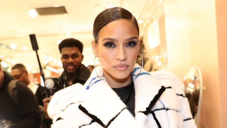 Cassie Details “Physical Abuse and Dragging” in Emotional Testimony During Sean “Diddy” Combs Trial
