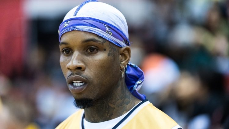 Tory Lanez Hospitalized After Getting Stabbed In Prison