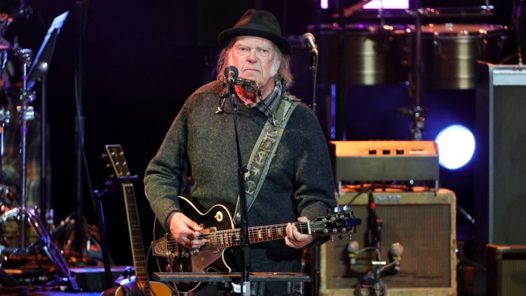 Neil Young to Trump on Fight With Bruce Springsteen: “Think About Saving America From the Mess You Made”
